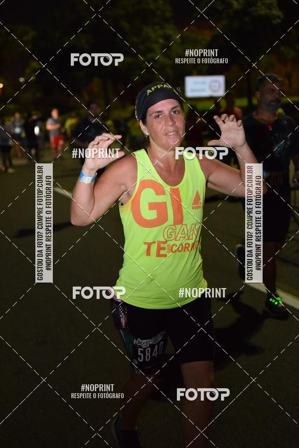 Buy your photos of the eventNight Run 2019 - Pop - Rio de Janeiro on Fotop