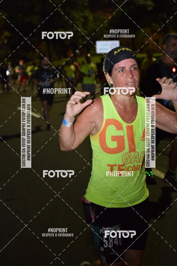 Buy your photos of the eventNight Run 2019 - Pop - Rio de Janeiro on Fotop