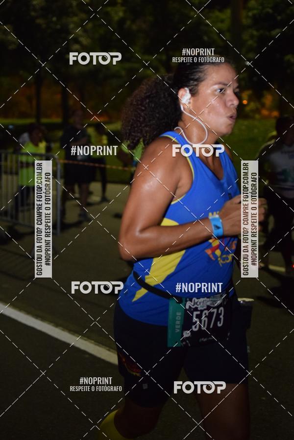 Buy your photos of the eventNight Run 2019 - Pop - Rio de Janeiro on Fotop