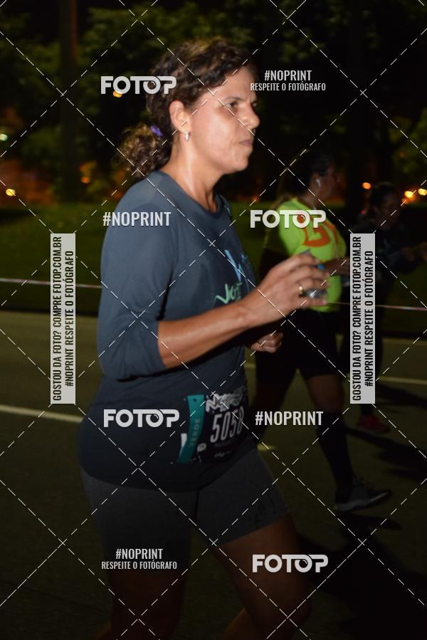 Buy your photos of the eventNight Run 2019 - Pop - Rio de Janeiro on Fotop