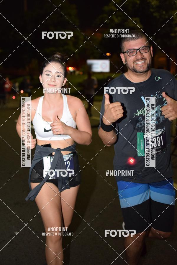 Buy your photos of the eventNight Run 2019 - Pop - Rio de Janeiro on Fotop