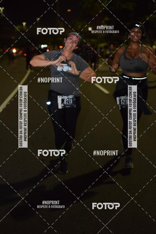Buy your photos of the eventNight Run 2019 - Pop - Rio de Janeiro on Fotop
