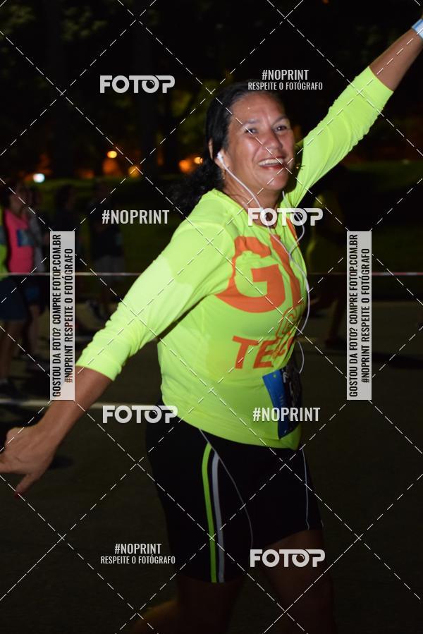 Buy your photos of the eventNight Run 2019 - Pop - Rio de Janeiro on Fotop