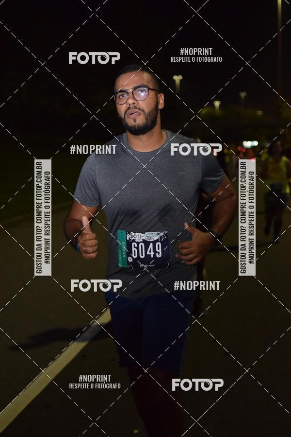 Buy your photos of the eventNight Run 2019 - Pop - Rio de Janeiro on Fotop