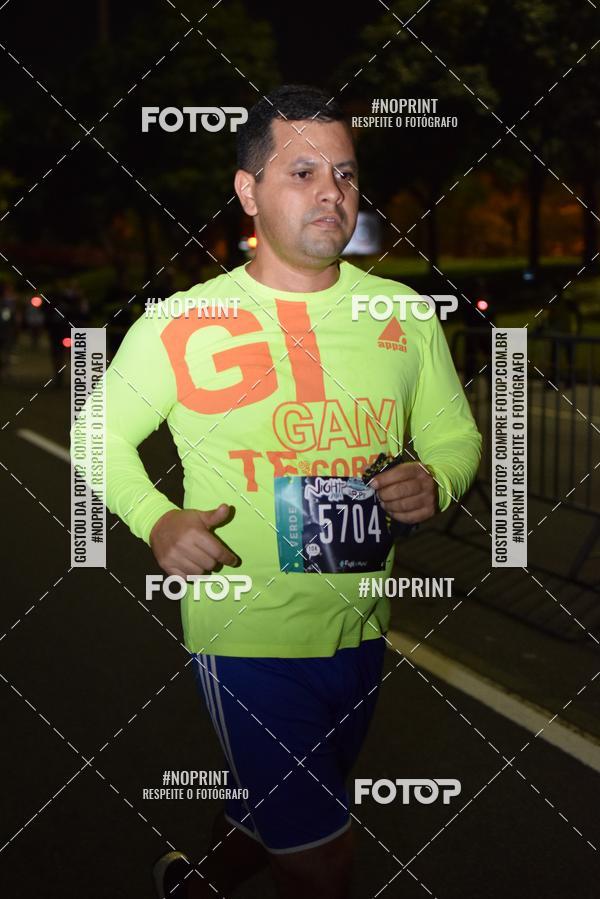 Buy your photos of the eventNight Run 2019 - Pop - Rio de Janeiro on Fotop