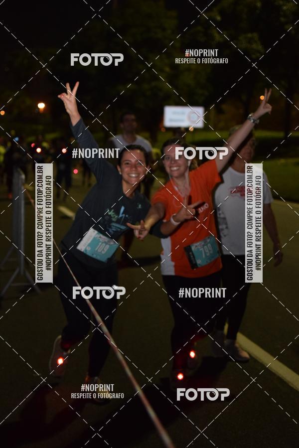 Buy your photos of the eventNight Run 2019 - Pop - Rio de Janeiro on Fotop