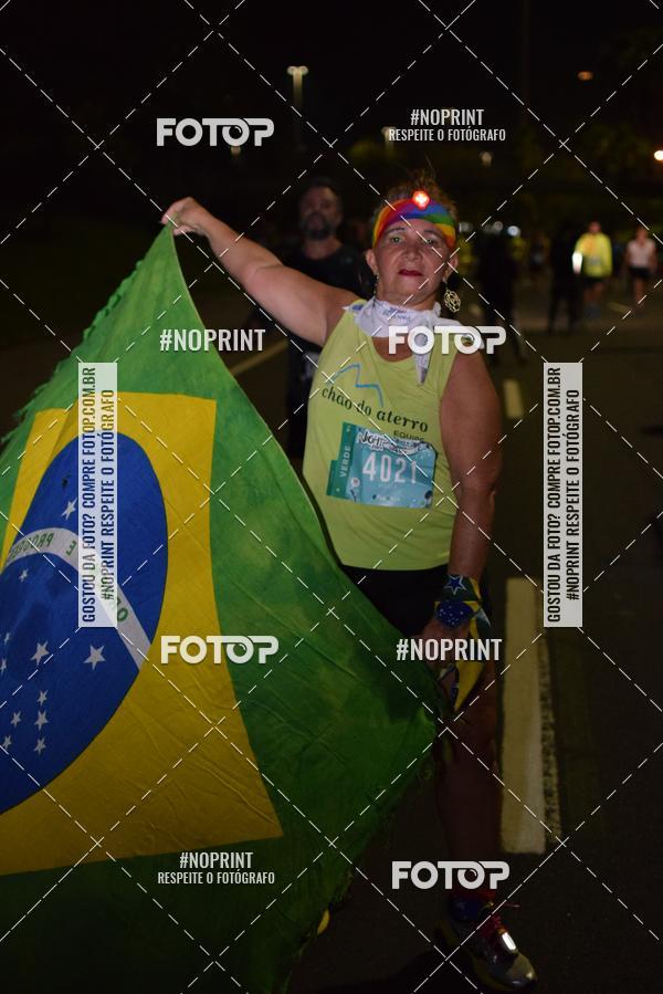 Buy your photos of the eventNight Run 2019 - Pop - Rio de Janeiro on Fotop