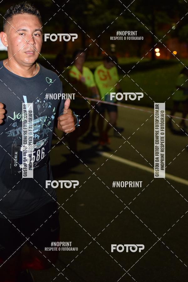 Buy your photos of the eventNight Run 2019 - Pop - Rio de Janeiro on Fotop