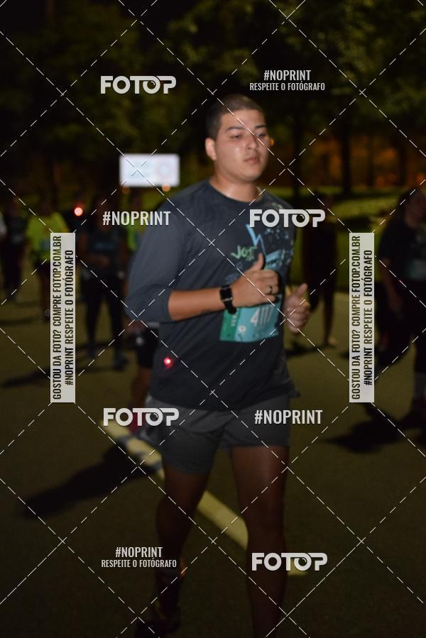 Buy your photos of the eventNight Run 2019 - Pop - Rio de Janeiro on Fotop