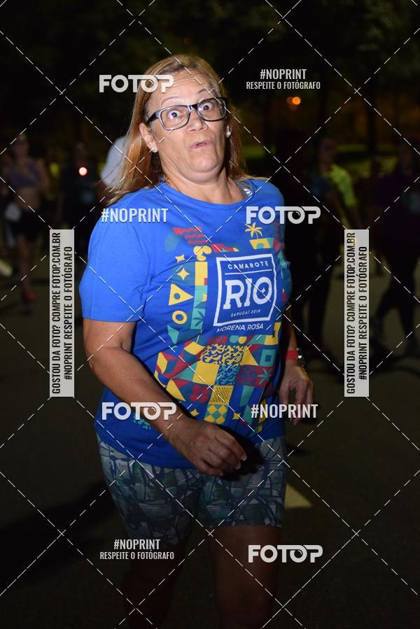 Buy your photos of the eventNight Run 2019 - Pop - Rio de Janeiro on Fotop