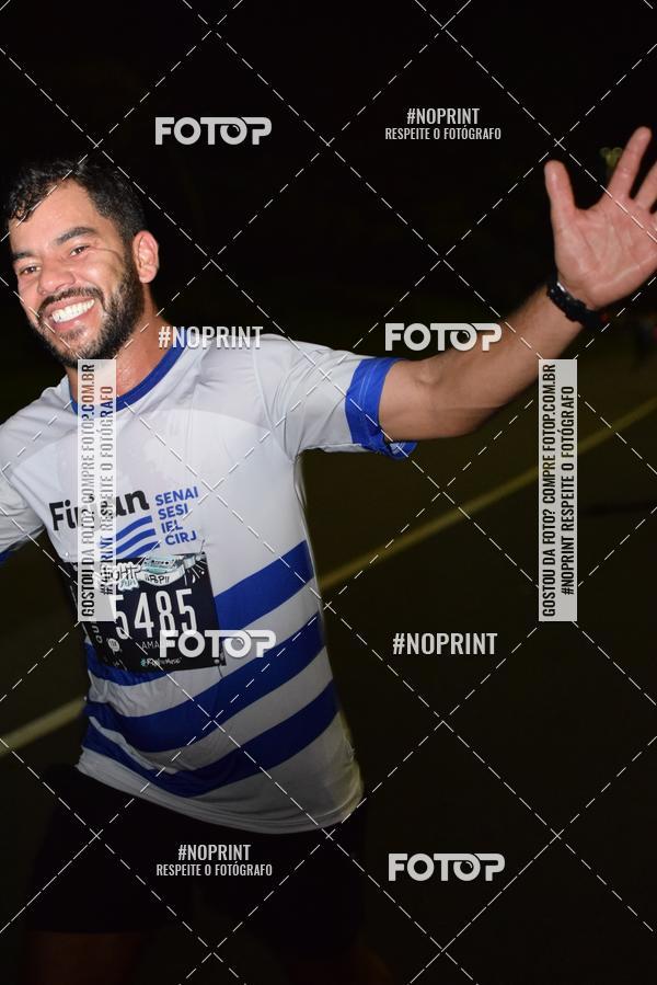 Buy your photos of the eventNight Run 2019 - Pop - Rio de Janeiro on Fotop