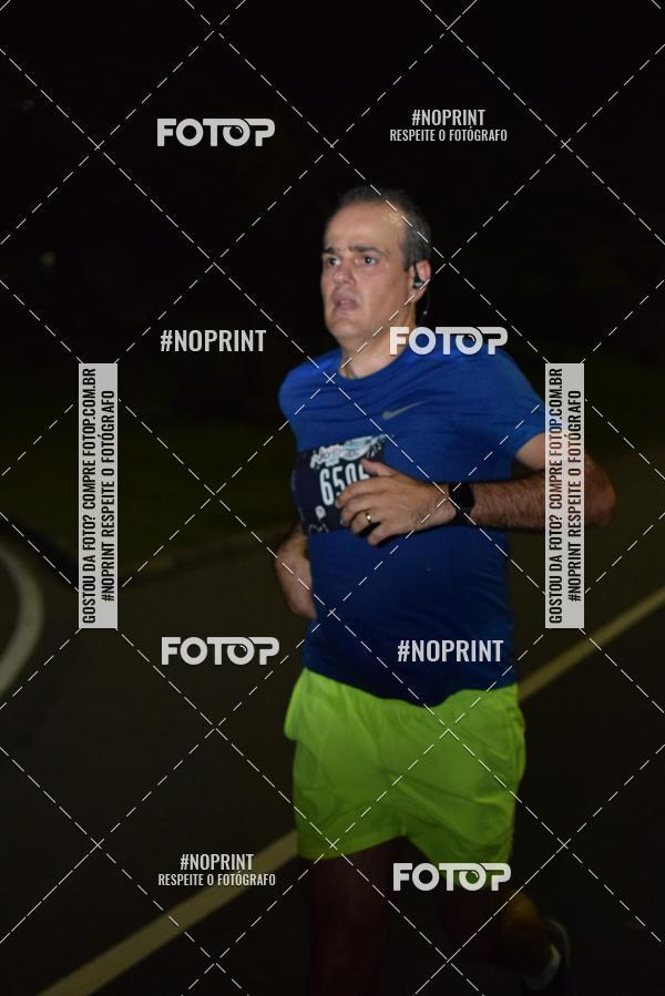 Buy your photos of the eventNight Run 2019 - Pop - Rio de Janeiro on Fotop