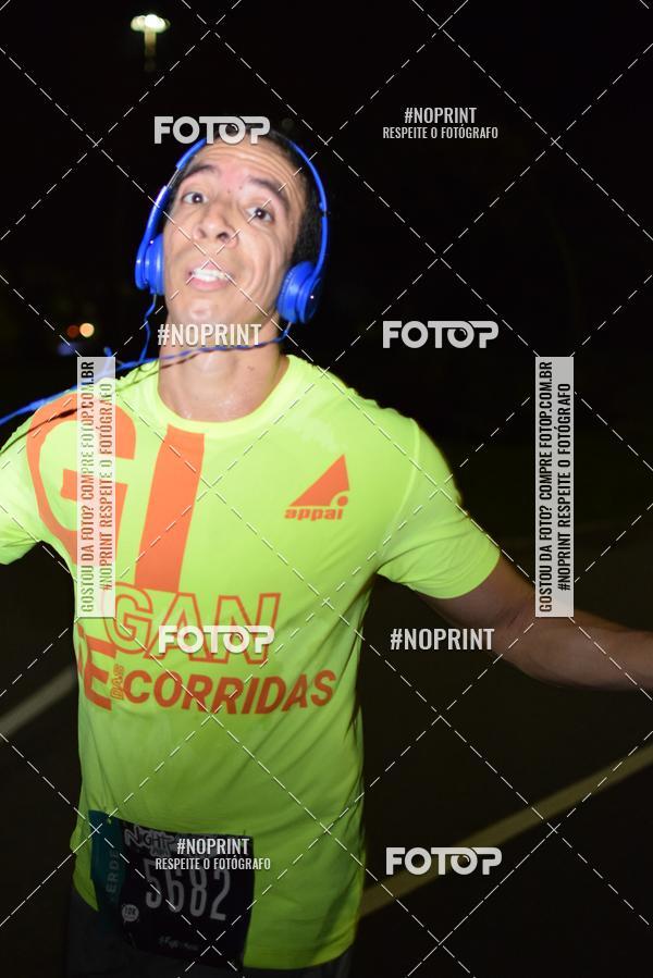 Buy your photos of the eventNight Run 2019 - Pop - Rio de Janeiro on Fotop