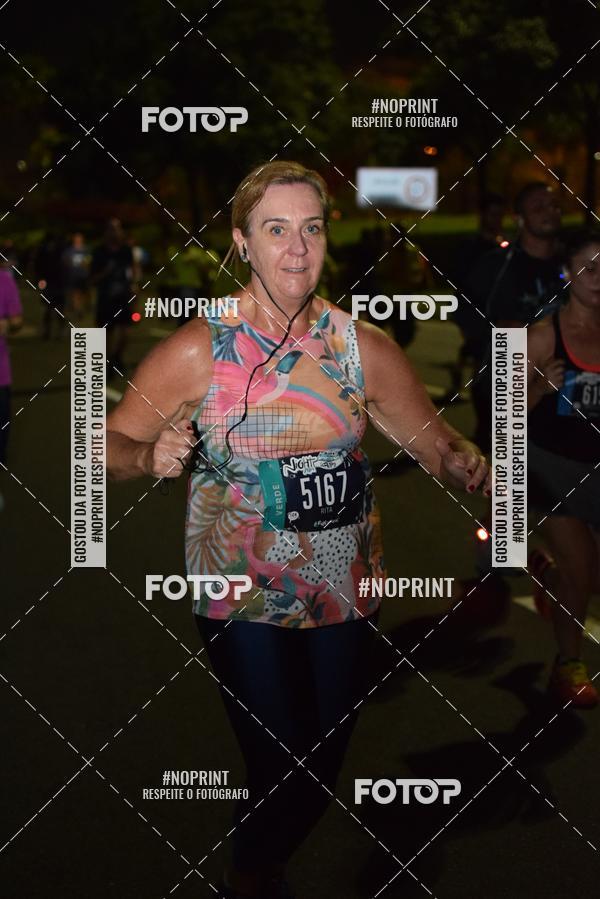 Buy your photos of the eventNight Run 2019 - Pop - Rio de Janeiro on Fotop