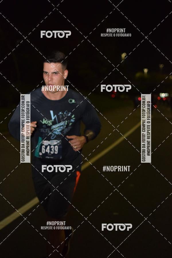 Buy your photos of the eventNight Run 2019 - Pop - Rio de Janeiro on Fotop