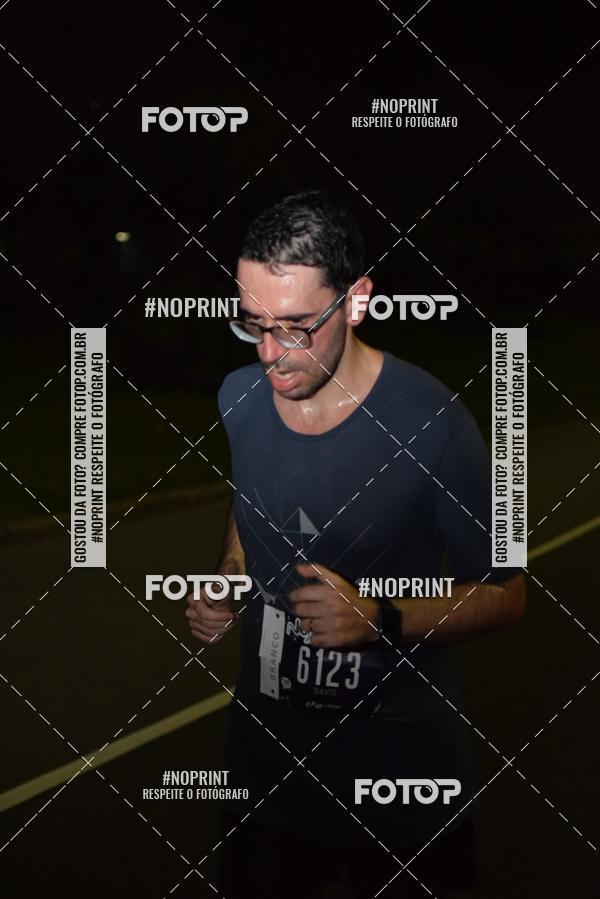 Buy your photos of the eventNight Run 2019 - Pop - Rio de Janeiro on Fotop