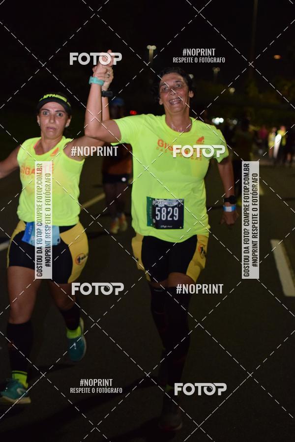 Buy your photos of the eventNight Run 2019 - Pop - Rio de Janeiro on Fotop