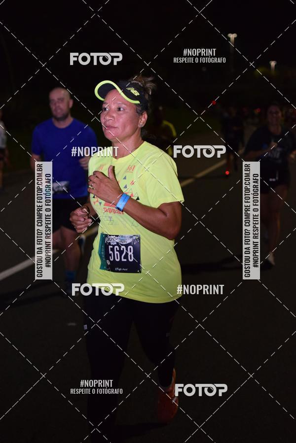 Buy your photos of the eventNight Run 2019 - Pop - Rio de Janeiro on Fotop