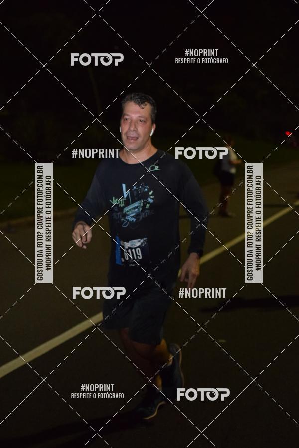 Buy your photos of the eventNight Run 2019 - Pop - Rio de Janeiro on Fotop