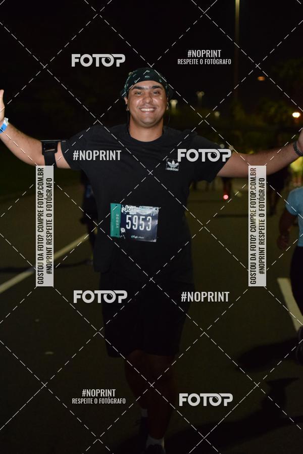 Buy your photos of the eventNight Run 2019 - Pop - Rio de Janeiro on Fotop