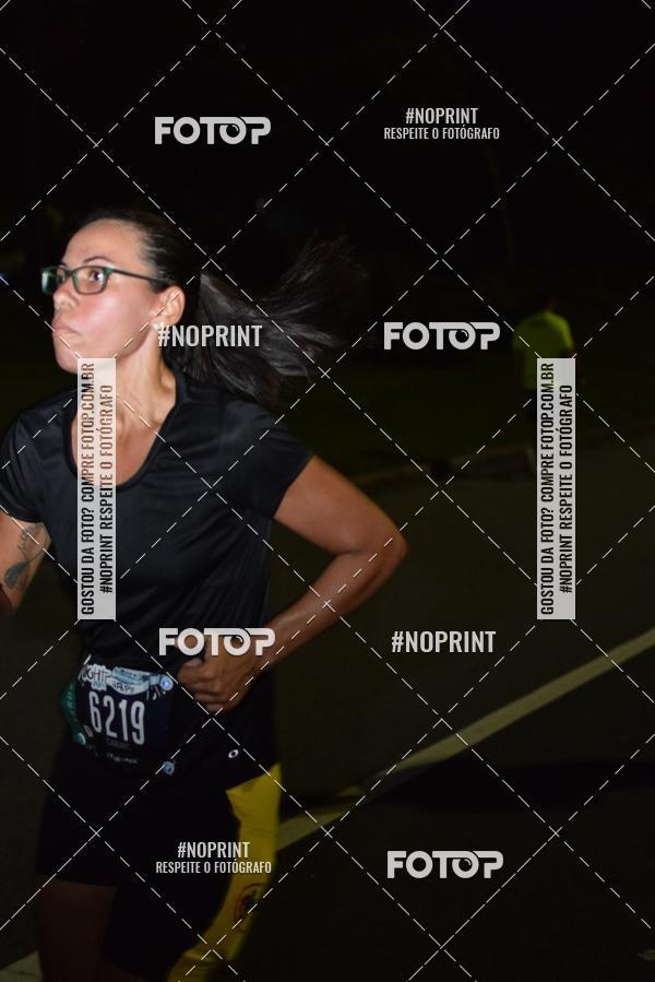 Buy your photos of the eventNight Run 2019 - Pop - Rio de Janeiro on Fotop