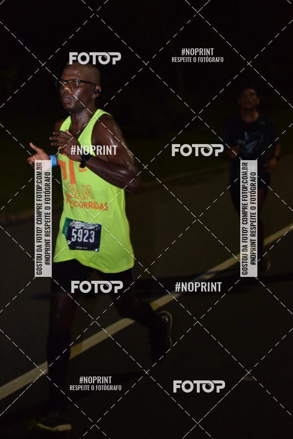 Buy your photos of the eventNight Run 2019 - Pop - Rio de Janeiro on Fotop