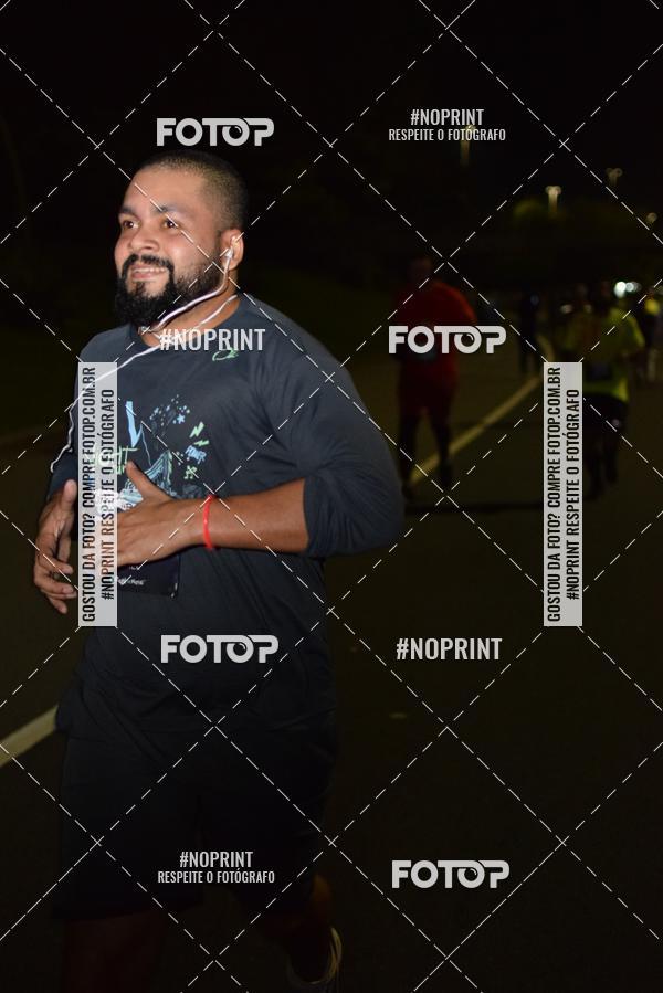 Buy your photos of the eventNight Run 2019 - Pop - Rio de Janeiro on Fotop