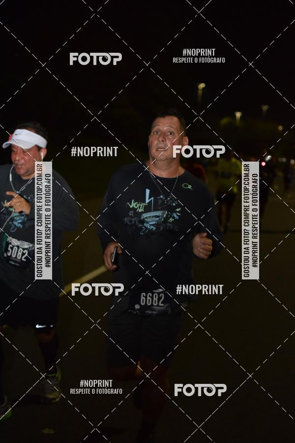 Buy your photos of the eventNight Run 2019 - Pop - Rio de Janeiro on Fotop