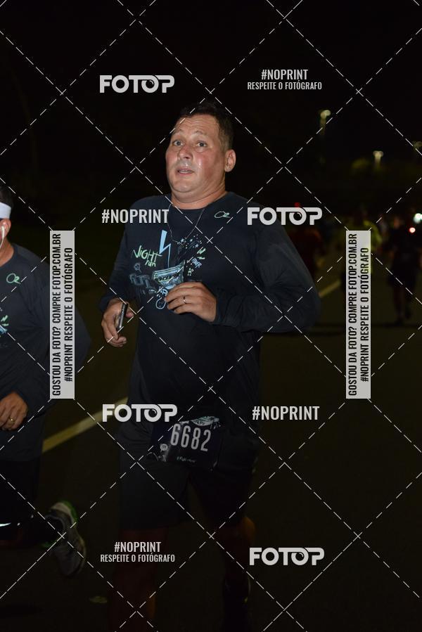 Buy your photos of the eventNight Run 2019 - Pop - Rio de Janeiro on Fotop