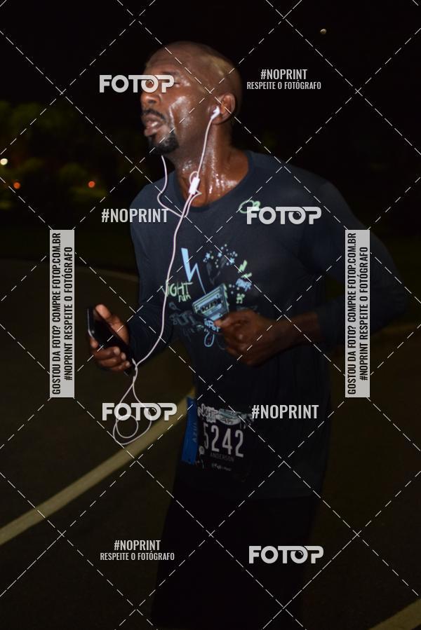Buy your photos of the eventNight Run 2019 - Pop - Rio de Janeiro on Fotop