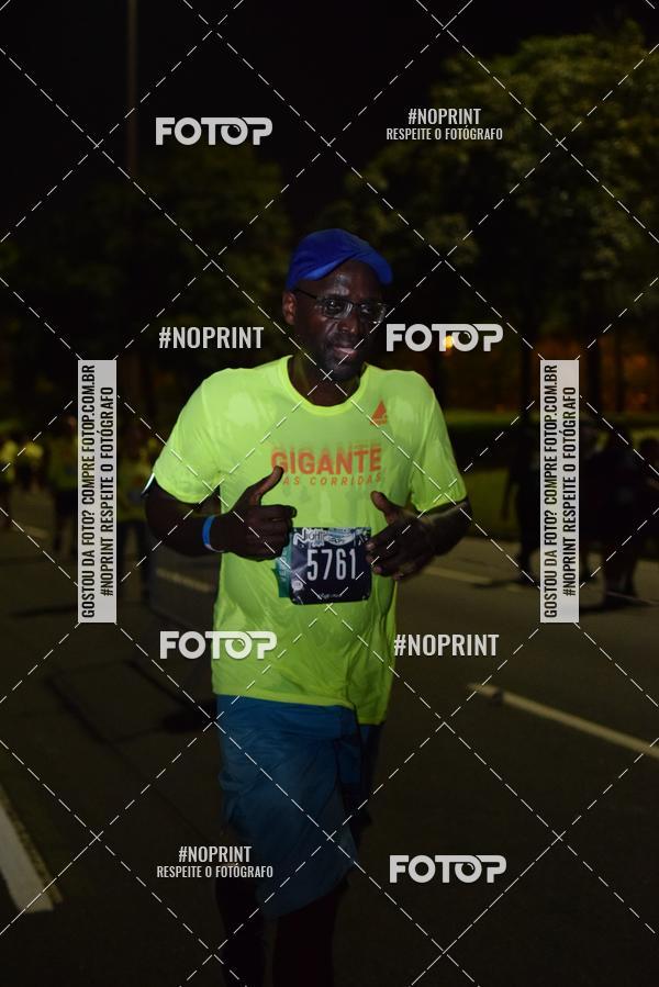 Buy your photos of the eventNight Run 2019 - Pop - Rio de Janeiro on Fotop