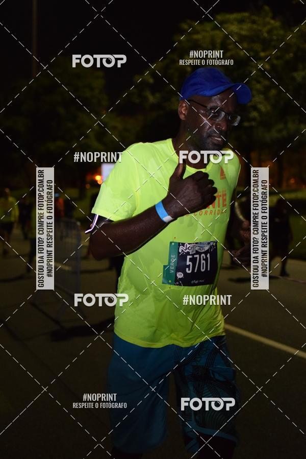 Buy your photos of the eventNight Run 2019 - Pop - Rio de Janeiro on Fotop