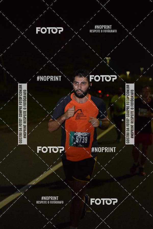 Buy your photos of the eventNight Run 2019 - Pop - Rio de Janeiro on Fotop