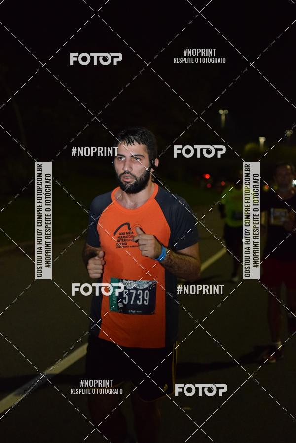 Buy your photos of the eventNight Run 2019 - Pop - Rio de Janeiro on Fotop