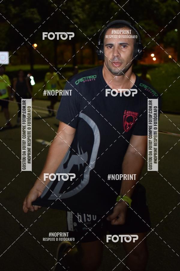 Buy your photos of the eventNight Run 2019 - Pop - Rio de Janeiro on Fotop