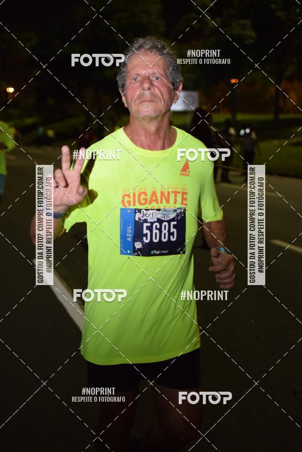 Buy your photos of the eventNight Run 2019 - Pop - Rio de Janeiro on Fotop