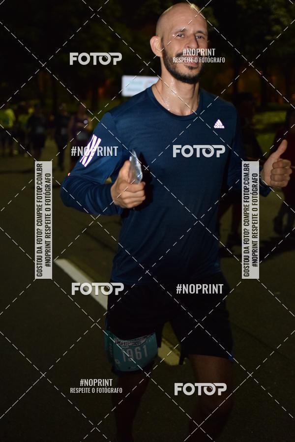 Buy your photos of the eventNight Run 2019 - Pop - Rio de Janeiro on Fotop