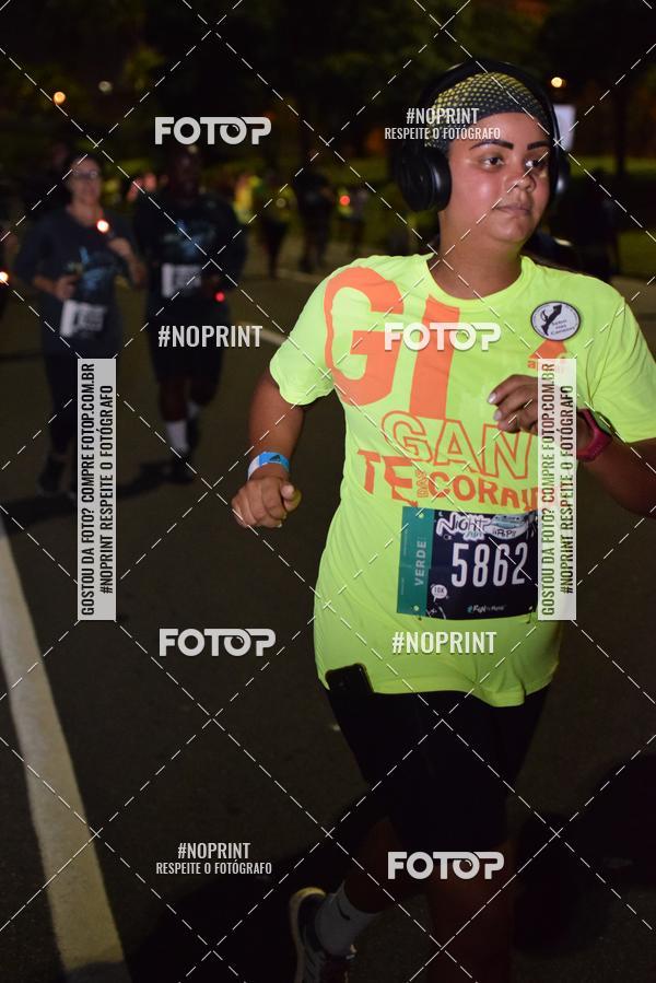 Buy your photos of the eventNight Run 2019 - Pop - Rio de Janeiro on Fotop