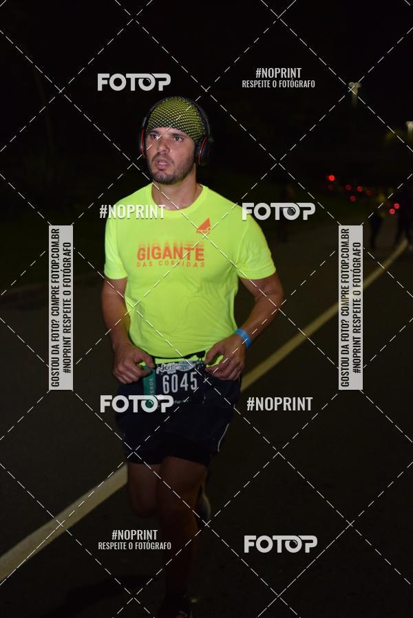 Buy your photos of the eventNight Run 2019 - Pop - Rio de Janeiro on Fotop