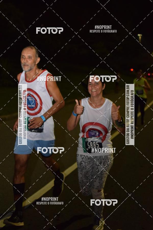 Buy your photos of the eventNight Run 2019 - Pop - Rio de Janeiro on Fotop