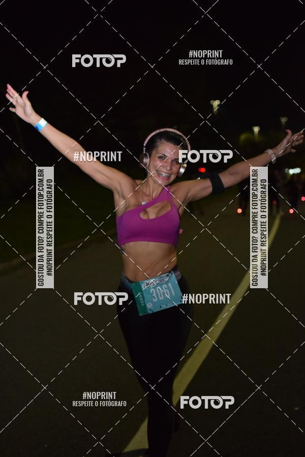 Buy your photos of the eventNight Run 2019 - Pop - Rio de Janeiro on Fotop