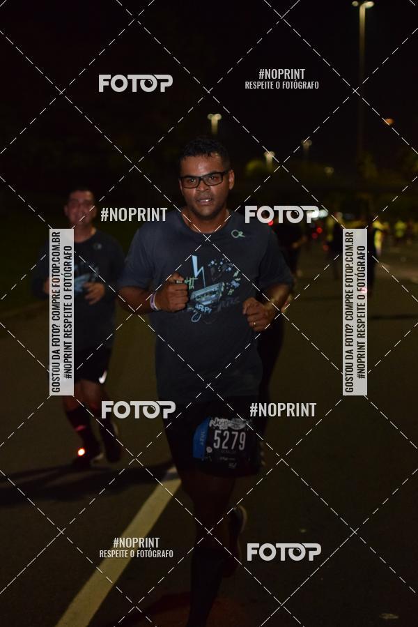 Buy your photos of the eventNight Run 2019 - Pop - Rio de Janeiro on Fotop