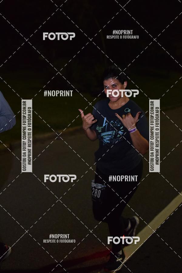Buy your photos of the eventNight Run 2019 - Pop - Rio de Janeiro on Fotop