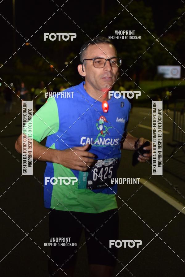 Buy your photos of the eventNight Run 2019 - Pop - Rio de Janeiro on Fotop