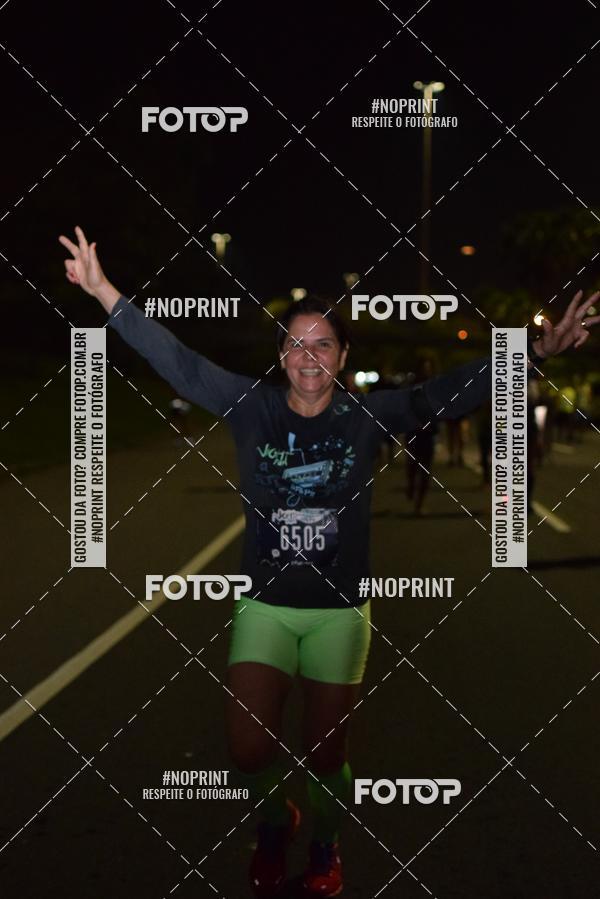 Buy your photos of the eventNight Run 2019 - Pop - Rio de Janeiro on Fotop