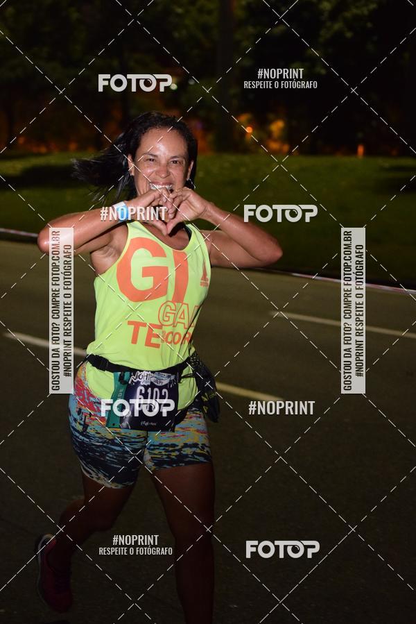 Buy your photos of the eventNight Run 2019 - Pop - Rio de Janeiro on Fotop