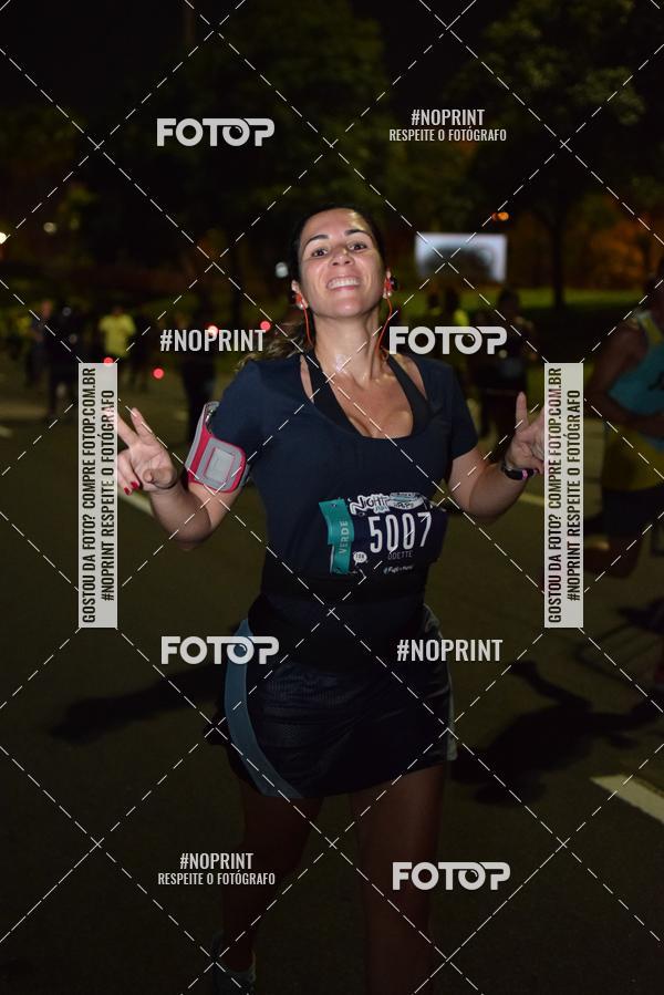 Buy your photos of the eventNight Run 2019 - Pop - Rio de Janeiro on Fotop