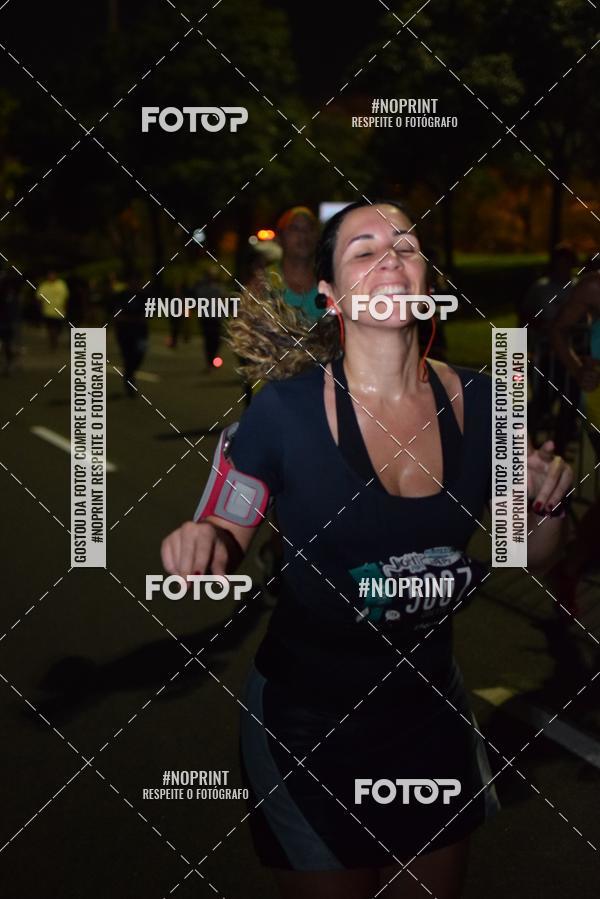 Buy your photos of the eventNight Run 2019 - Pop - Rio de Janeiro on Fotop