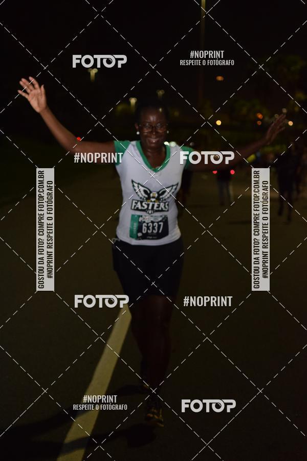 Buy your photos of the eventNight Run 2019 - Pop - Rio de Janeiro on Fotop