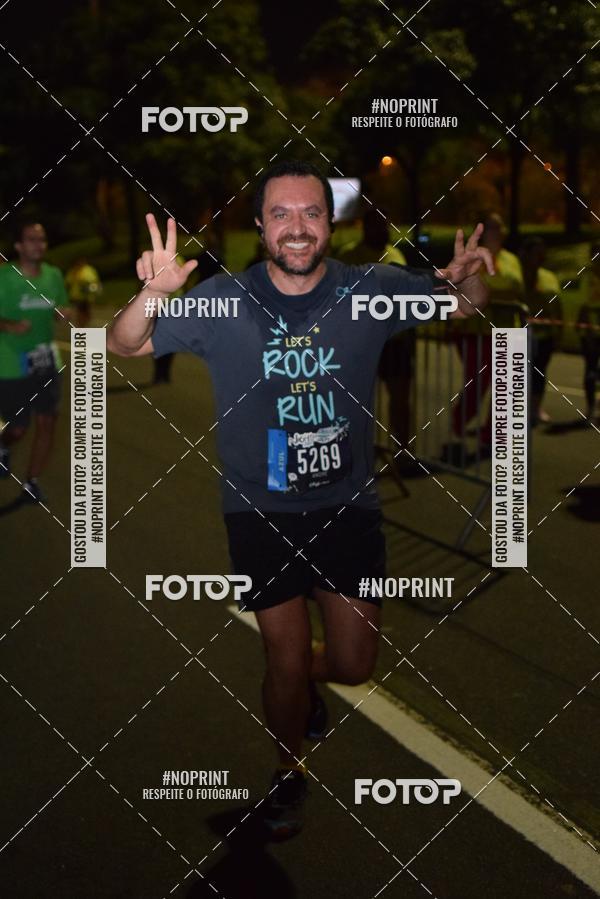 Buy your photos of the eventNight Run 2019 - Pop - Rio de Janeiro on Fotop